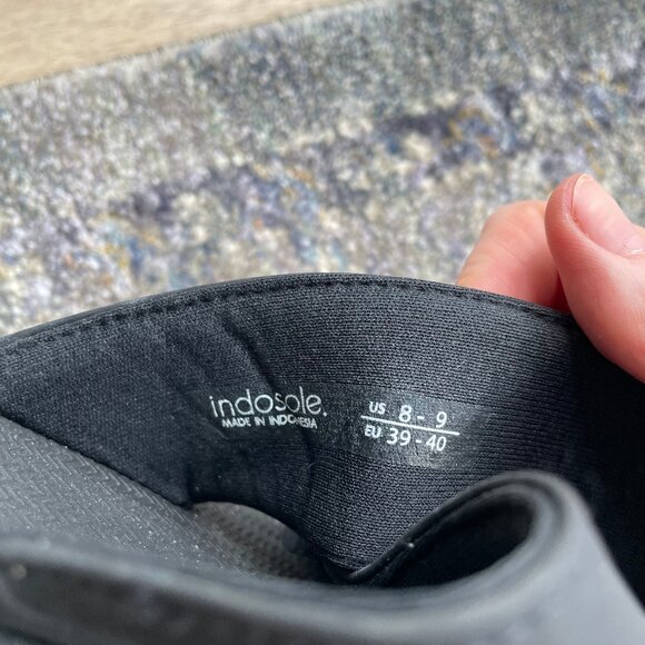 Like New Indosole Cross Platform Sandal Black/Sea Salt, size 8-9 - Picture 4 of 8